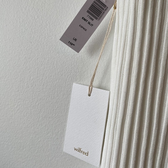 Aritzia Wilfred Knit Slit Skirt in White - Picture 2 of 3